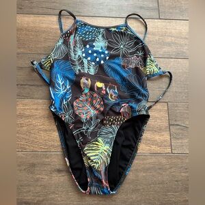 Jolyn One Piece (Jackson size 28)